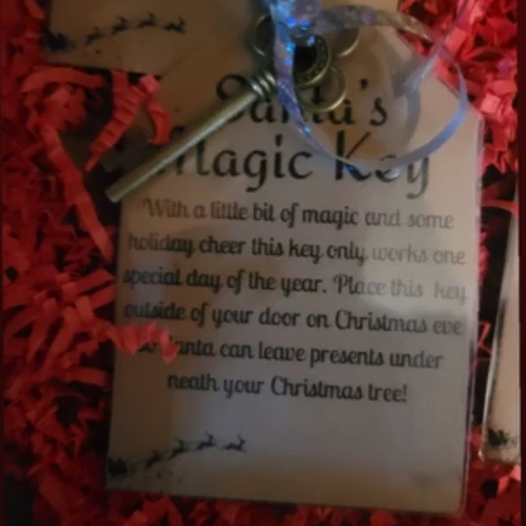 Christmas Activity box - Picture 3 of 3